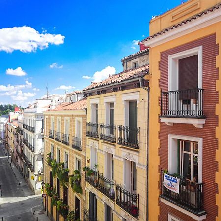 El Prado Historic Center Apartment Madrid Exterior photo